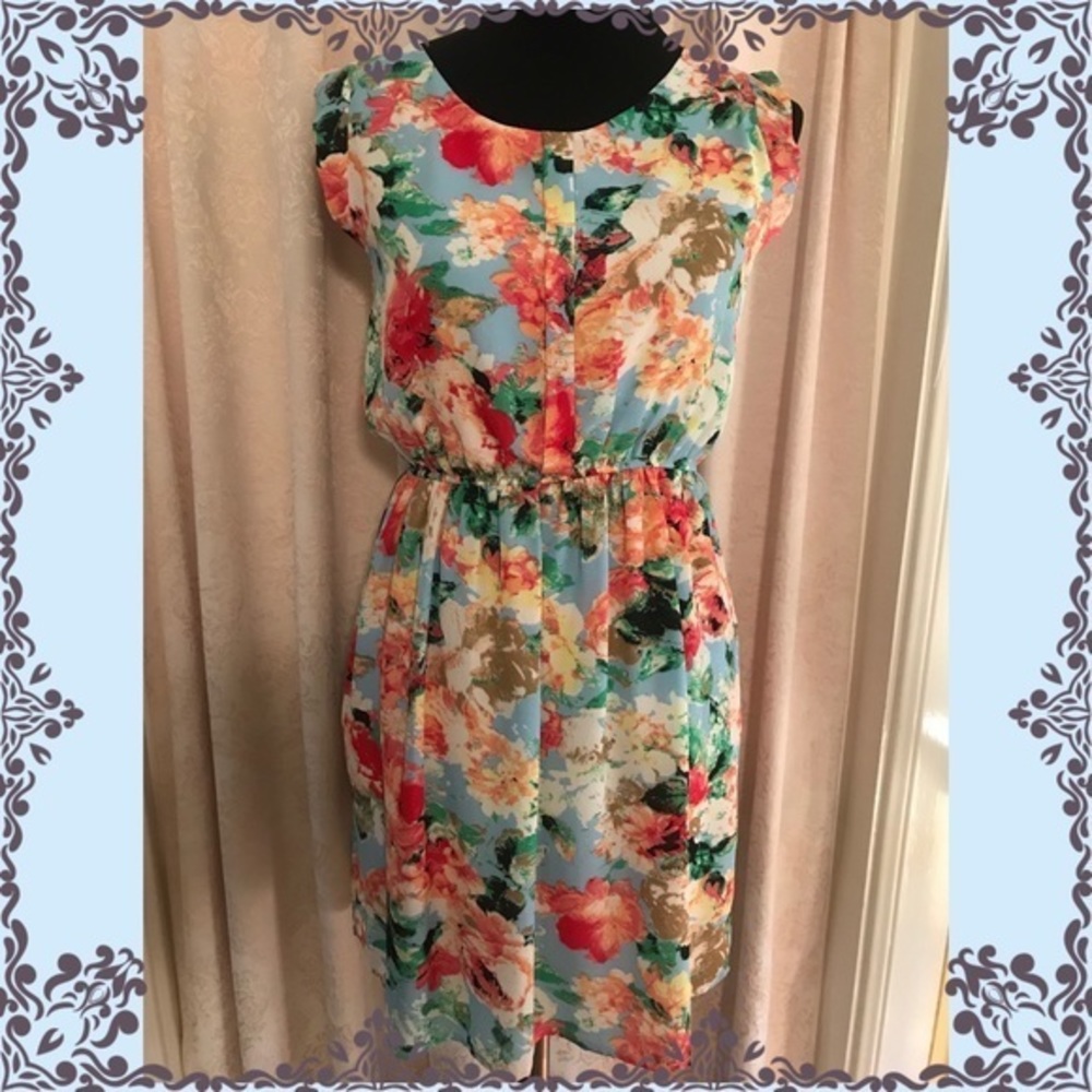 NWT CUTE DRESS 💕💚💕